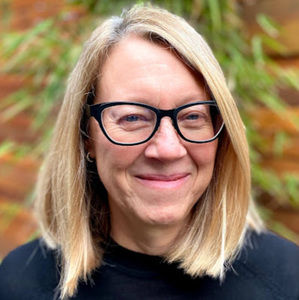 Meet your Posher, Karen